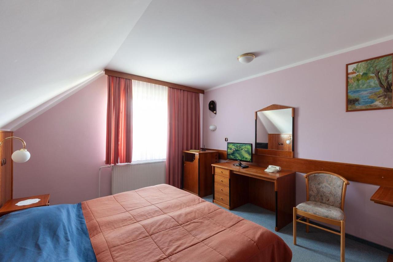 Hotel Gostisce Prosnik Ormoz Exterior foto
